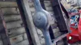 Tractor rasturnat