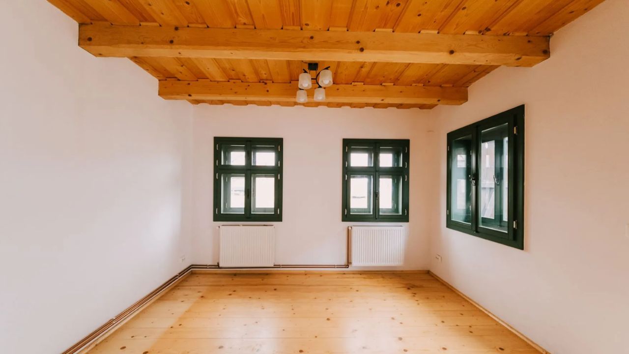 interior-camera-casa-viscri