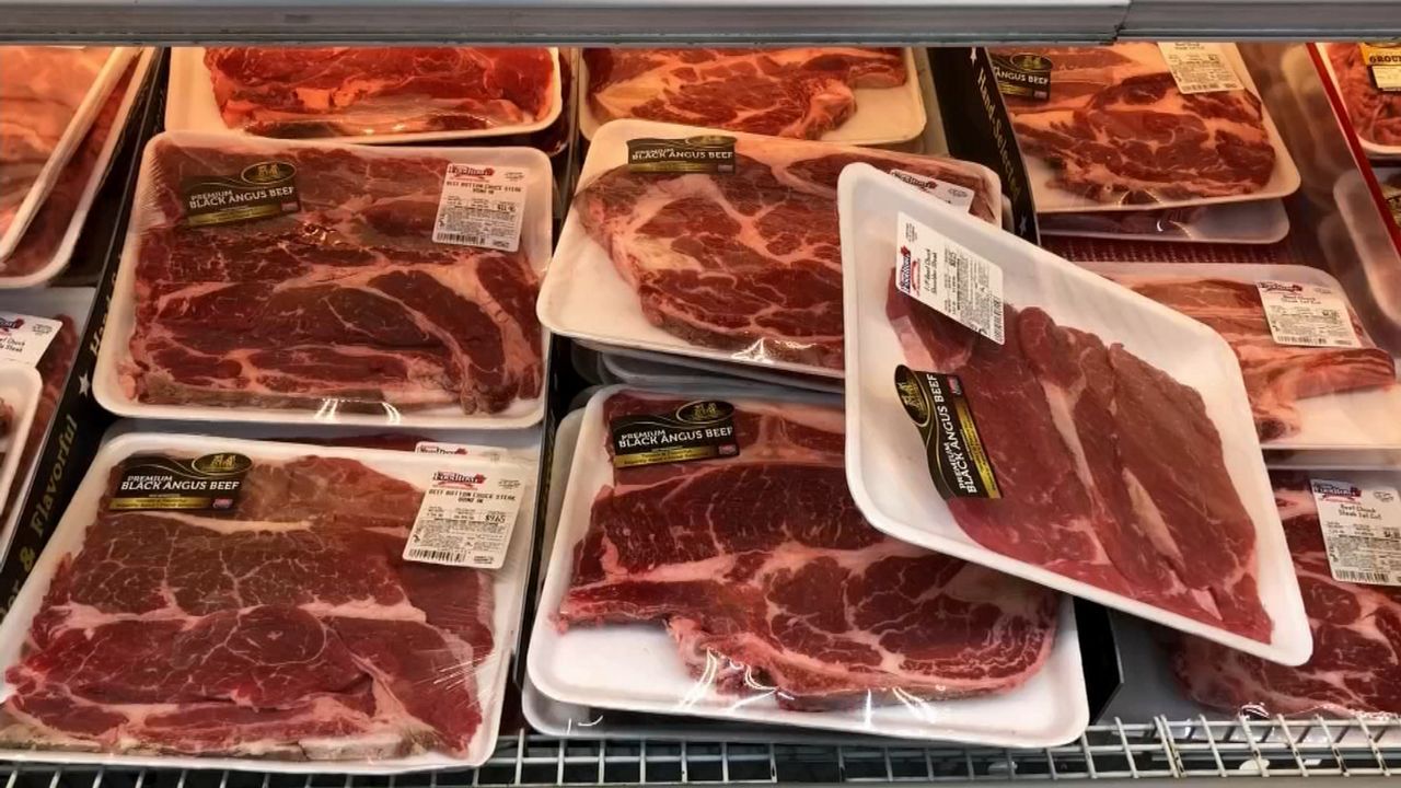 Criza vacilor de carne din Finlanda: fermierii dau animalele la abator, prețul cărnii a explodat