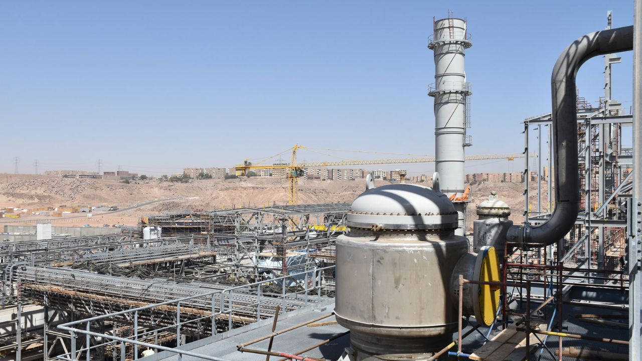 Egiptul și-a suspendat producția de uree din cauza conflictului Israel-Iran. Prețul fertilizanților, în creștere
