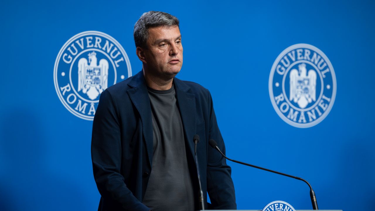 Ministrul Finanțelor, Tánczos Barna, a cerut demiterea imediată a șefului de la Apele Române