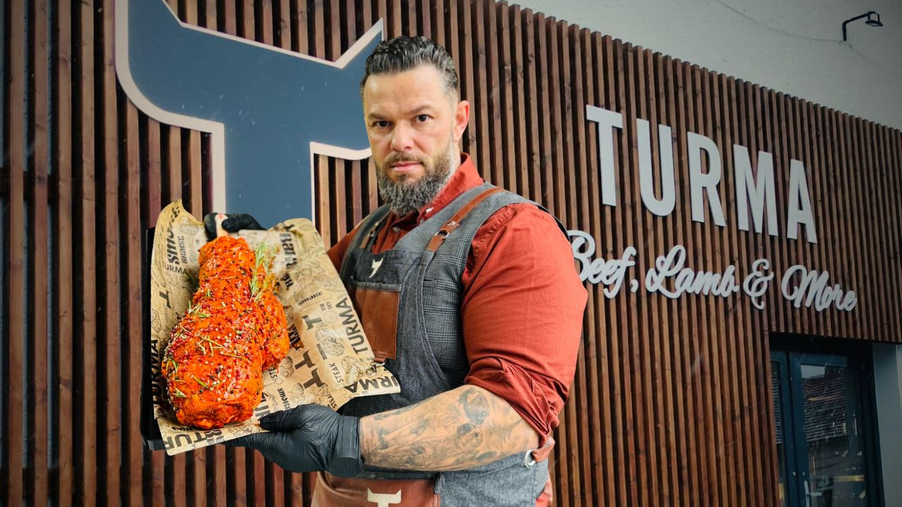 Turma – carne premium, direct de la fermă. Zootehnistul Bogdan Negrescu promovează steak-ul românesc de vită și de oaie