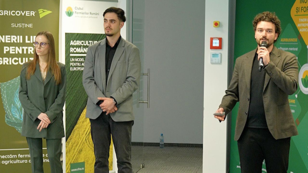 Echipa câștigătoare la Maratonul de Business la susținerea proiectului 