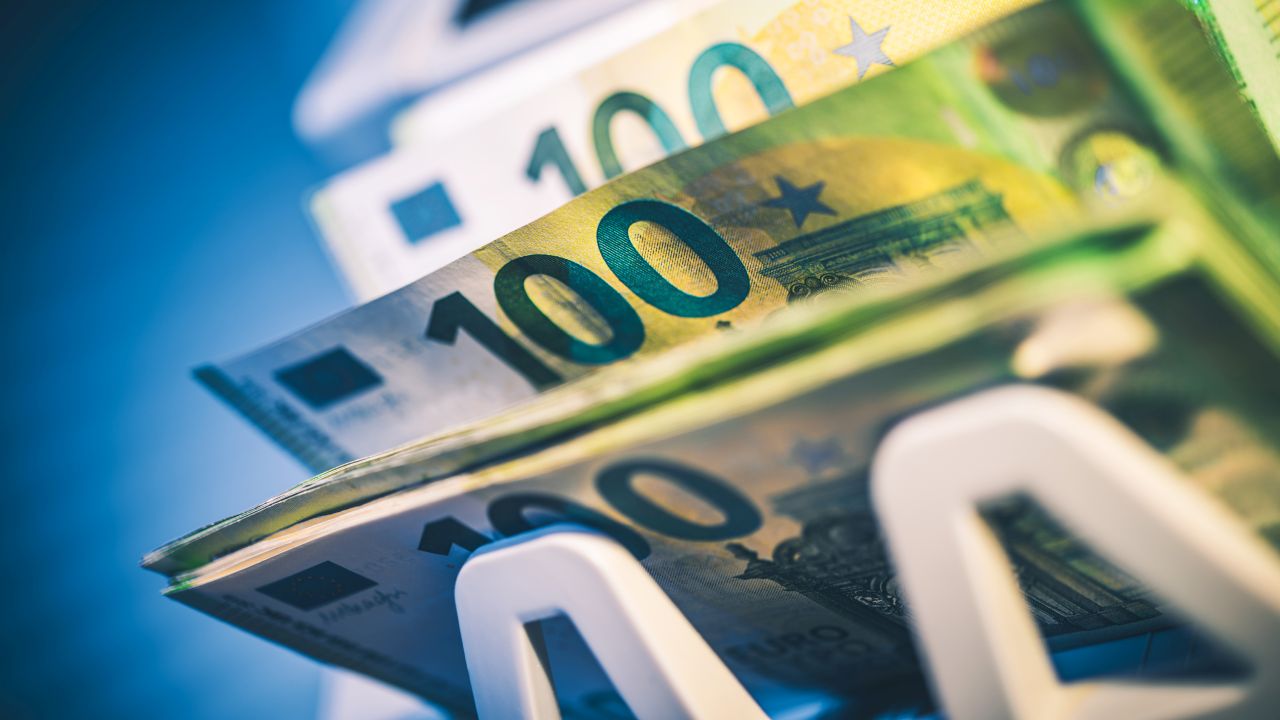 Plafon pentru plata cash