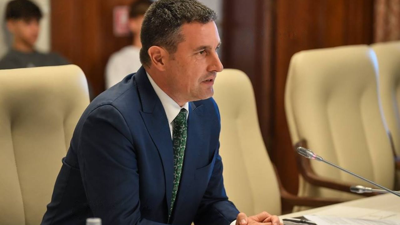 Tanczos Barna la audieri în Parlament