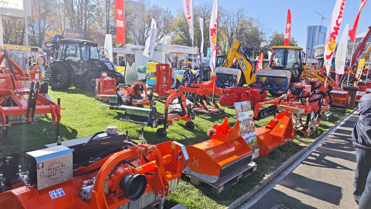 ANAF vrea TVA plătit la utilajele agricole