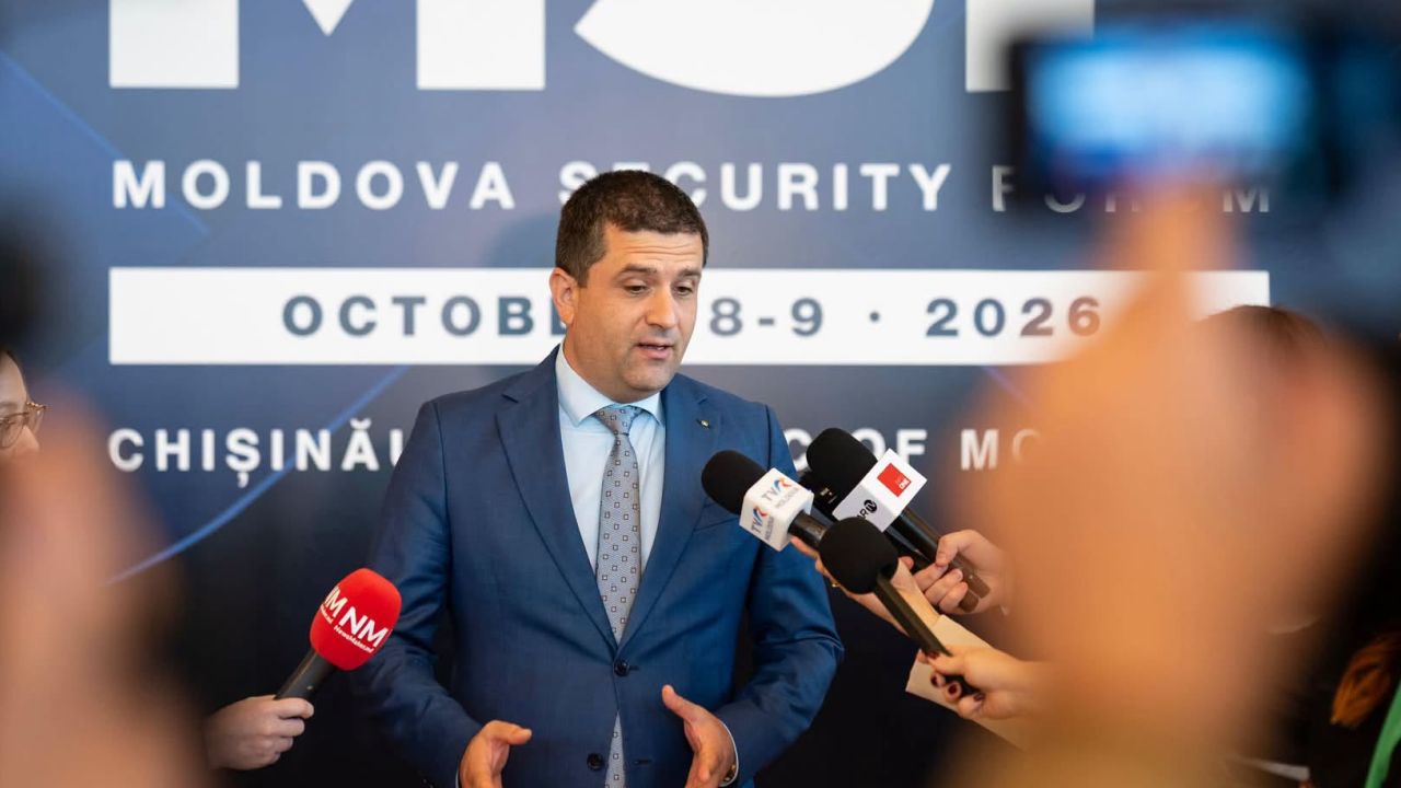 Radu Miruță