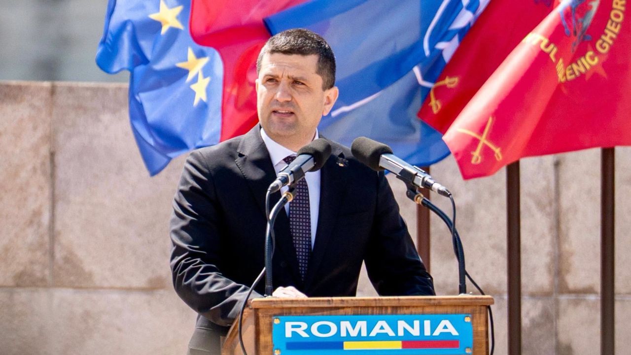 Radu Miruță